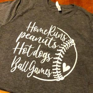 NWOT Bella Canvas Large soft Baseball Tee mama